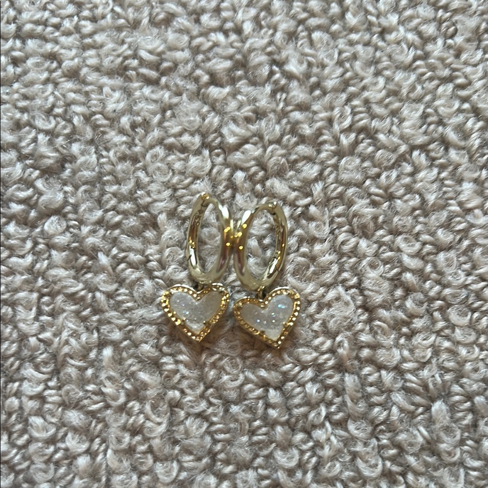 Kendra Scott Iridescent Gold Heart Earrings